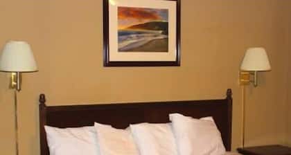 Eastwood Inn Of Wadena