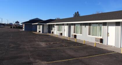 Eastwood Inn Of Wadena