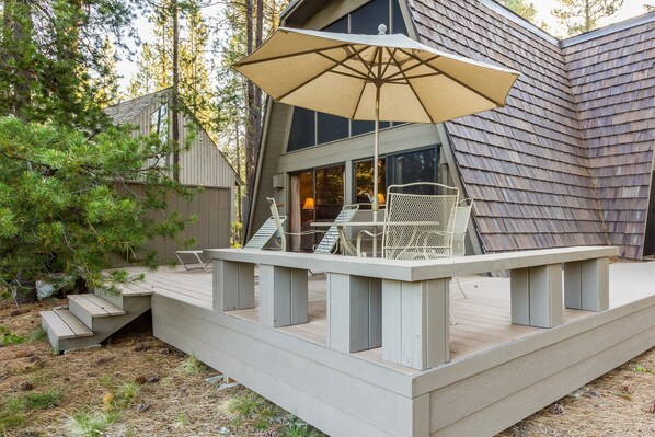 Family Apartment, 3 Bedrooms | Terrace/patio