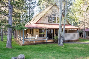 Family Apartment, 3 Bedrooms | Front of property - Circle 4 Condo 23 (Bend)