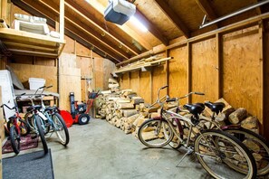 Bicycling - Diamond Peak 23 (Bend)