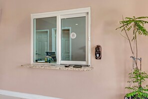 Lobby - Americas Best Value Inn Houston at FM 529 (Houston)