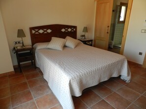 House, 2 Bedrooms