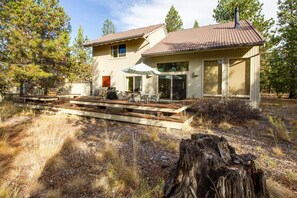 Terrace/patio - Rogue 16 (Bend)
