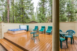 Family Apartment, 2 Bedrooms | Terrace/patio