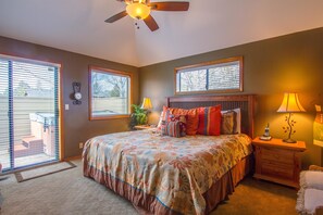 4 bedrooms, free WiFi, bed sheets - Twosome 6 (Bend)