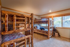 Family Apartment, 5 Bedrooms