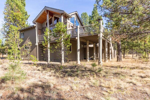 Family Apartment, 4 Bedrooms | Exterior