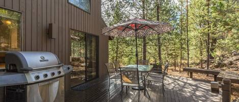 Family Apartment, 3 Bedrooms | BBQ/picnic Area