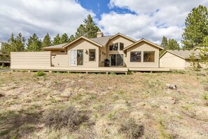 Family Apartment, 4 Bedrooms | Exterior