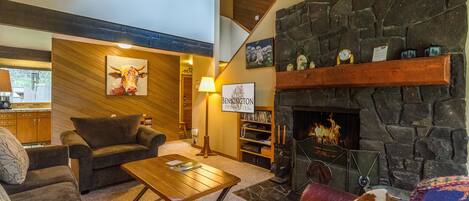 Family Apartment, 2 Bedrooms | Living area