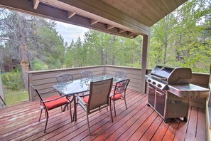 Family Apartment, 4 Bedrooms | Balcony