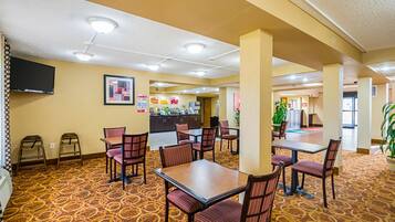 Free continental breakfast