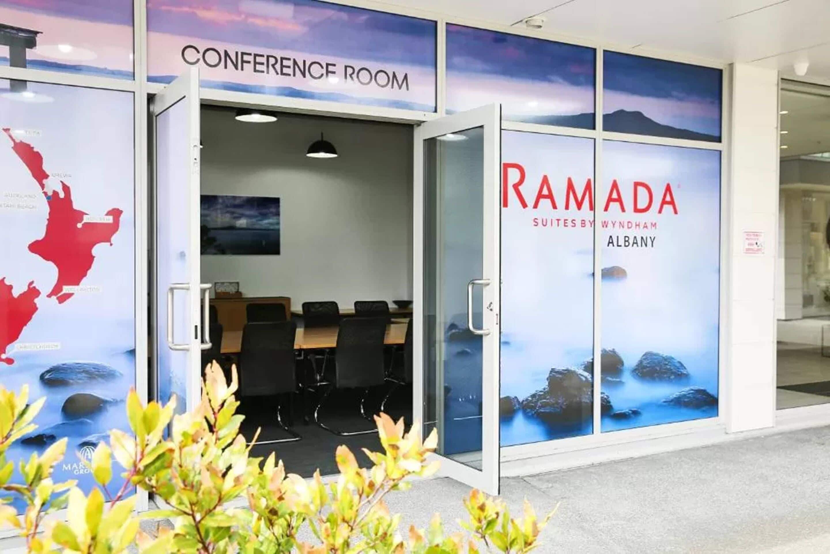 Foto - Ramada Suites By Wyndham Albany