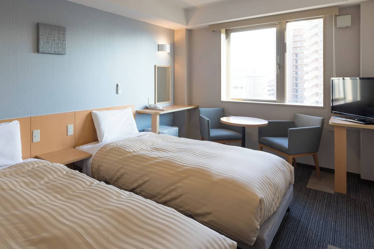 Escrivaninha, cortinas blackout, quartos à prova de som, Wi-Fi