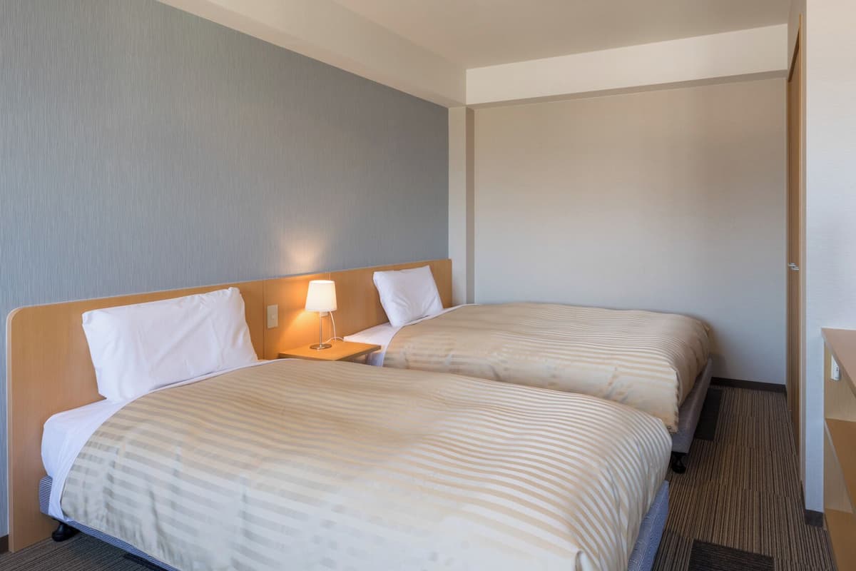 Escrivaninha, cortinas blackout, quartos à prova de som, Wi-Fi