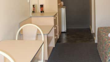 Double/Twin Share | Premium bedding, desk, blackout drapes, free WiFi