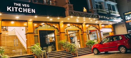 Front of property - evening/night