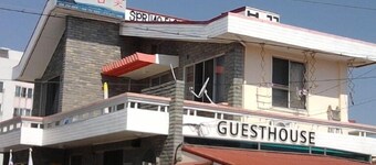 Springflower Guesthouse - Hostel