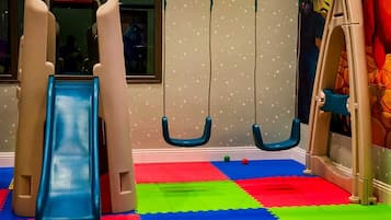 Children’s play area – indoor