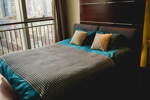 Familien-Suite | Schreibtisch, Verdunkelungsvorhänge, kostenloses WLAN