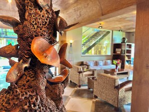 Lobby - Palau Central Hotel (Koror)