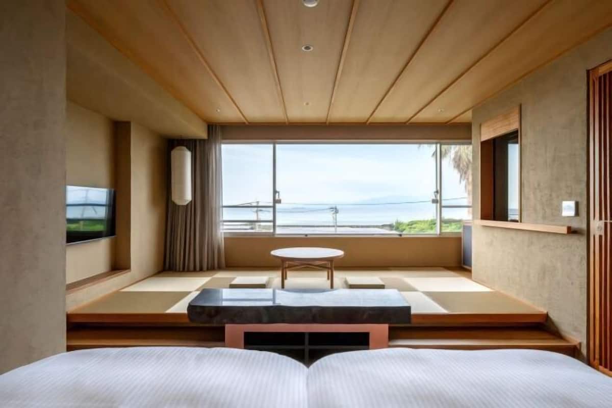 Wi-Fi de cortesia, roupa de cama