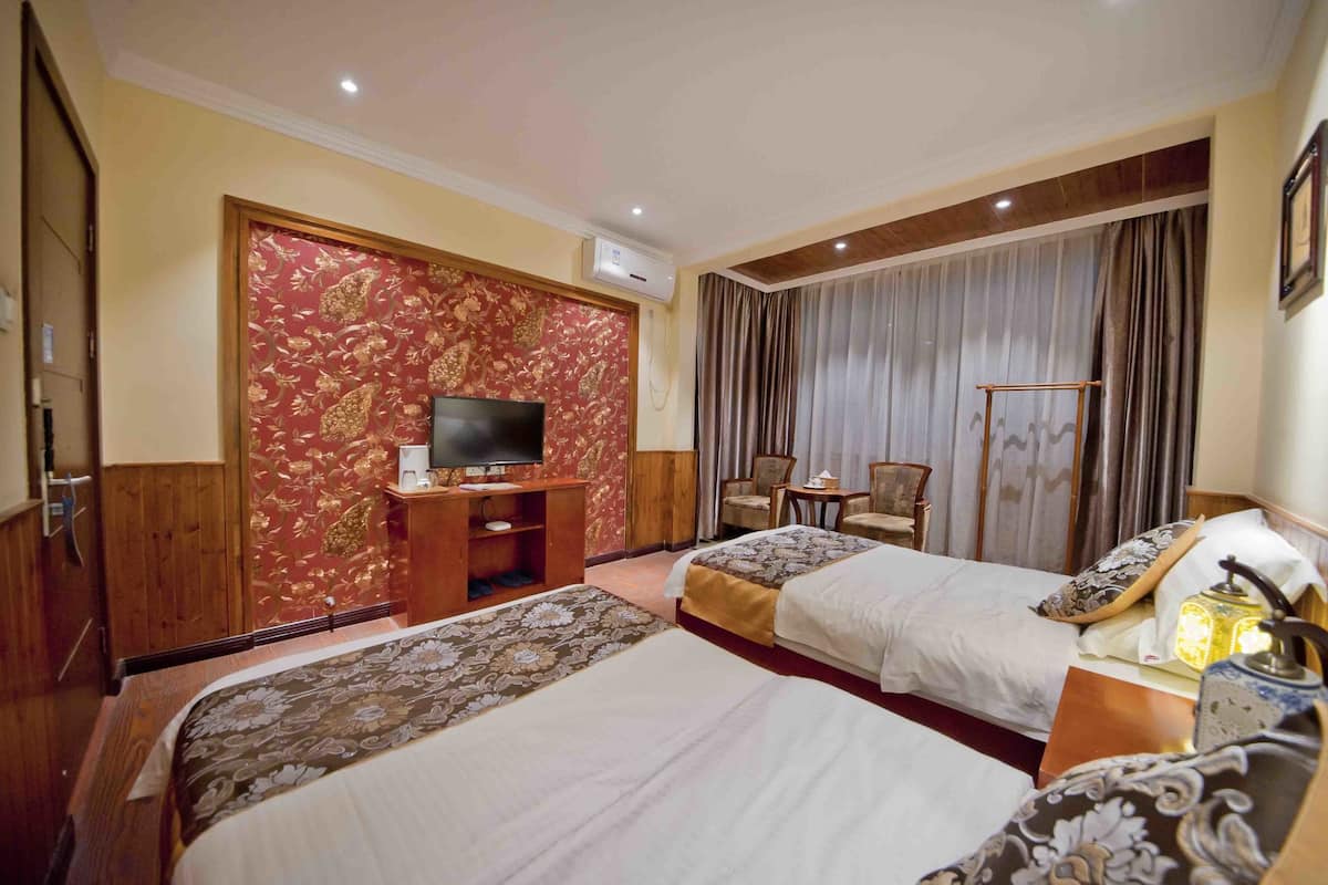 Deluxe Twin Room | Blackout curtains, soundproofing, free WiFi