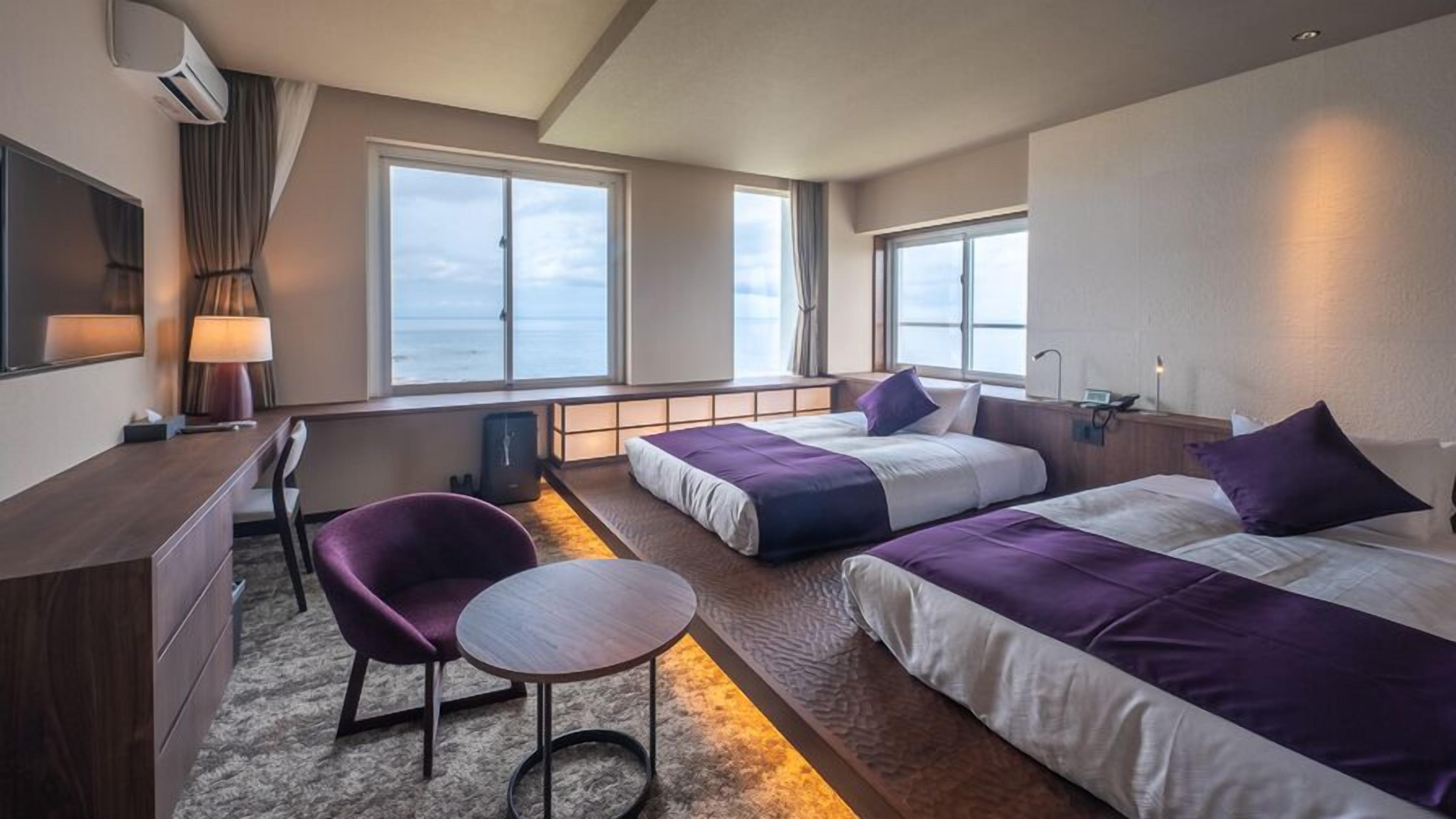 In-room safe, bed sheets