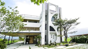Property grounds - W Star (Dongshan)