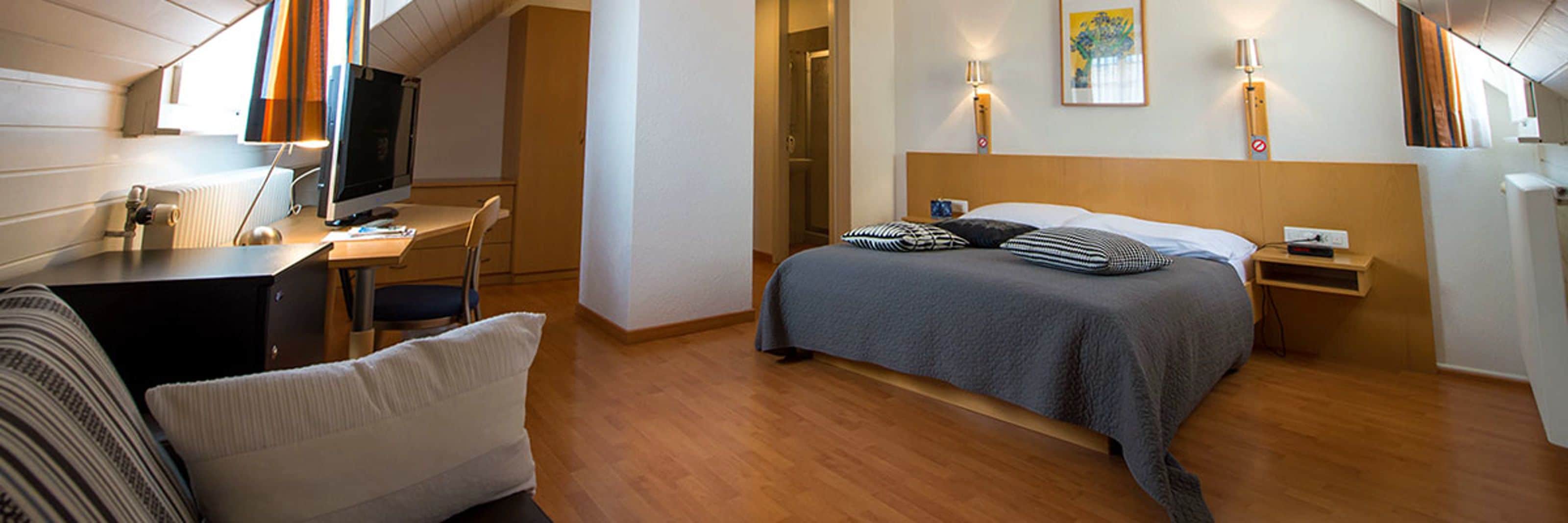 family triple room | in-room safe, desk, soundproofing, iron/ironing board