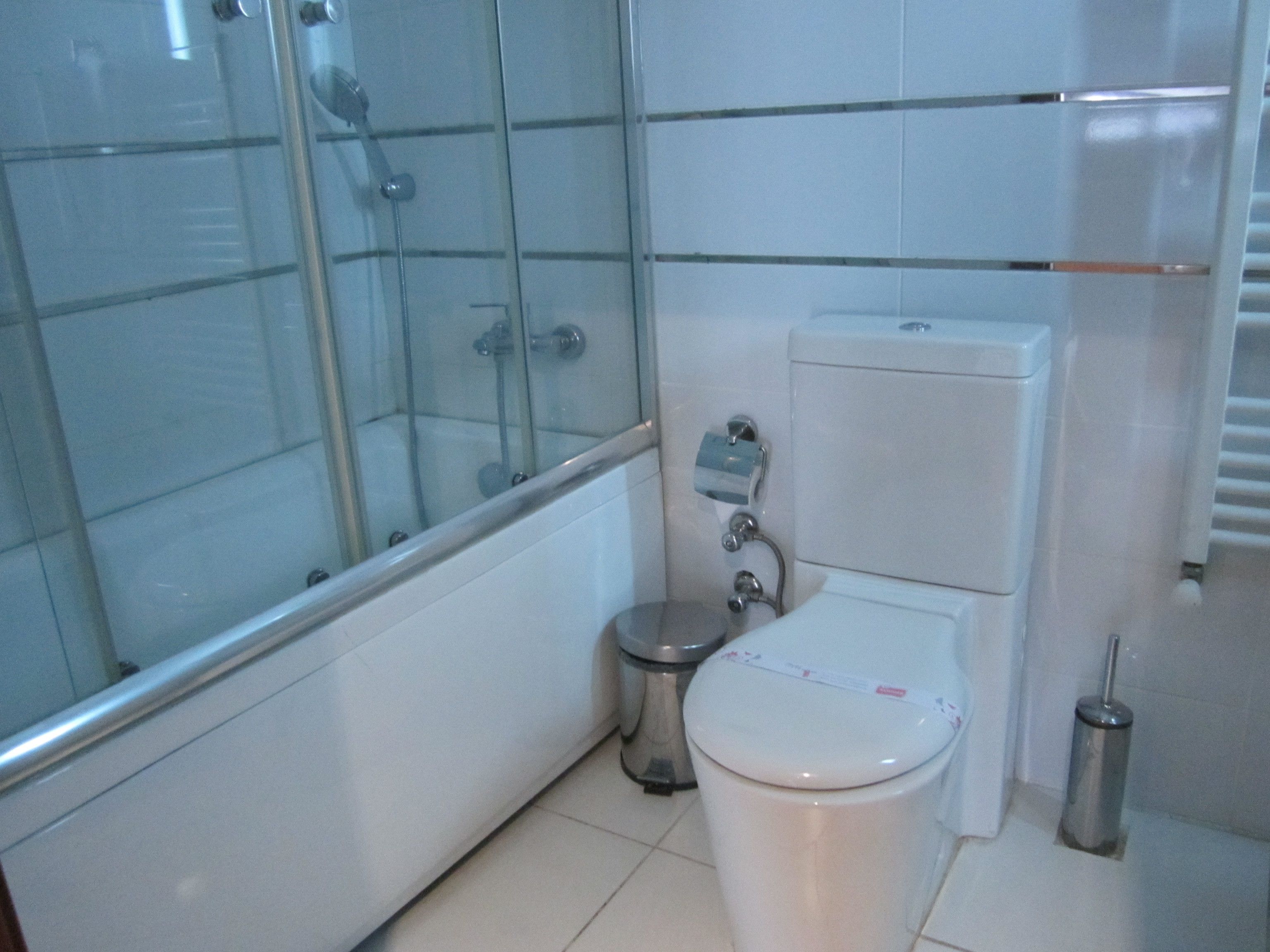 Photo - Derpa Suite Hotel