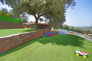 Children's play area - outdoor