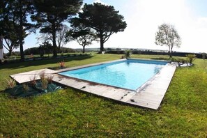 Seasonal outdoor pool - Les Logis de Kerdrien (Guidel)