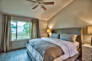 Condo, 3 Bedrooms, Bay View | 3 bedrooms - 8981 Heron Walk 3 Bedroom Condo By Coastal Dreamin (Miramar Beach)