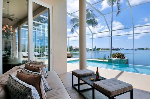 SMARCO919 5 Bedroom Holiday Home by Marco Naples Vacation Homes