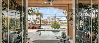 WIN1288 4 Bedroom Holiday Home by Marco Naples Vacation Homes