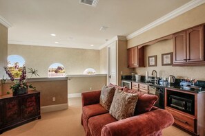 Luxury House, 4 Bedrooms, Pool View, Poolside | Living area | DVD player