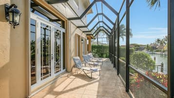Luxury House, 4 Bedrooms, Pool View, Poolside | Terrace/patio