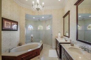 Luxury House, 4 Bedrooms, Pool View, Poolside | Bathroom | Combined shower/bathtub, hair dryer, towels - WIN1288 4 Bedroom Holiday Home by Marco Naples Vacation Homes (Marco Island)