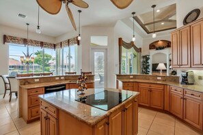 Luxury House, 3 Bedrooms, Pool View, Poolside | Private kitchen - SMARCO1255 3 Bedroom Holiday Home by Marco Naples Vacation Homes (Marco Island)