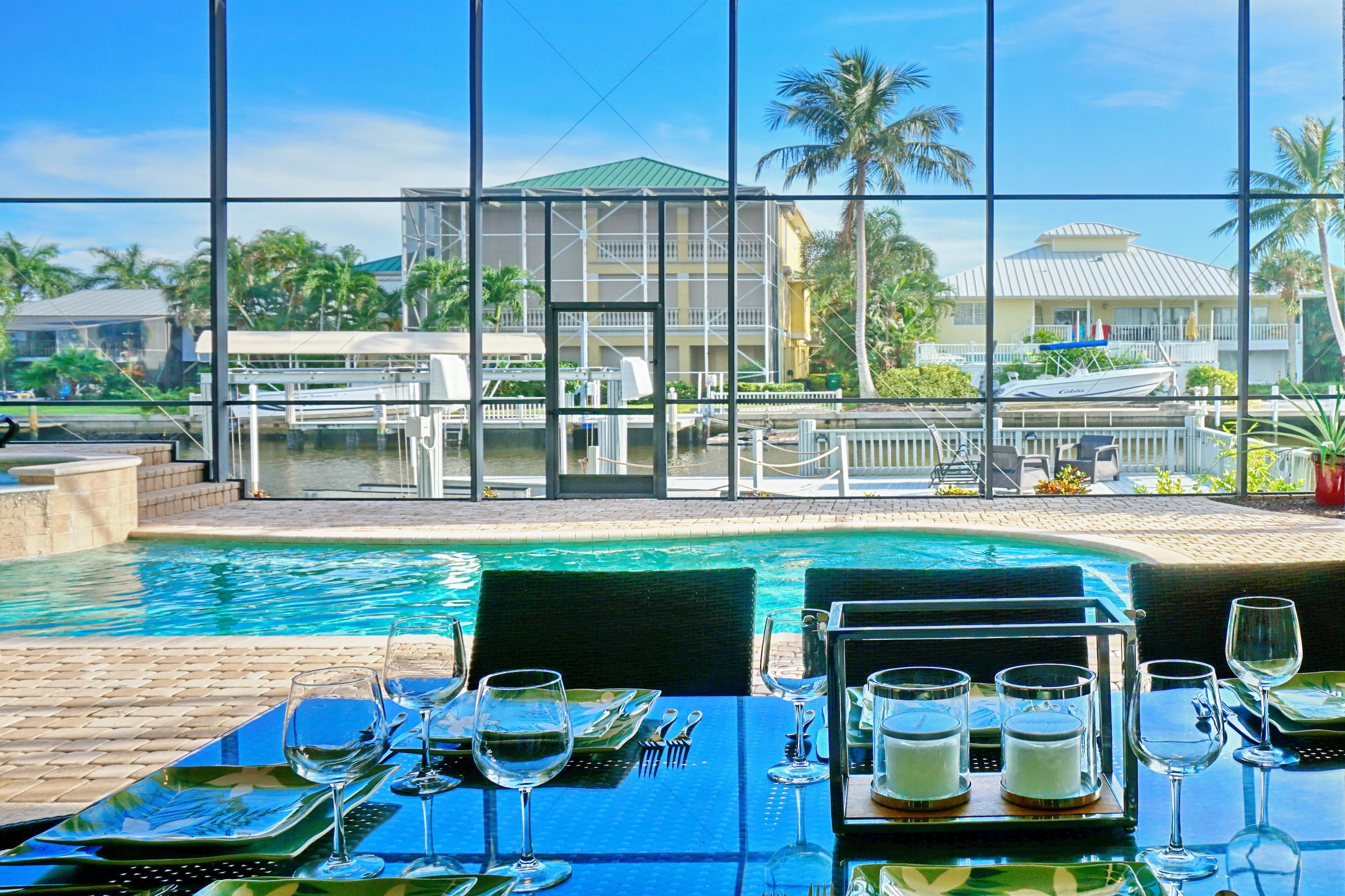 奢華單棟  房屋, 5 間臥室, 泳池景, 池畔 | 室內泳池 | 室外泳池