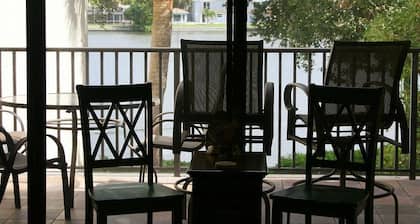 Cove II 138F 2 Bedroom Condo By Midnight Cove II