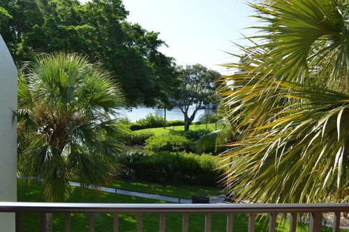 Cove II 233F 2 Bedroom Condo By Midnight Cove II