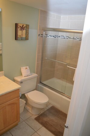 Comfort Condo, 2 Bedrooms, Canal View | Bathroom | Shower, towels - Cove II 323F 2 Bedroom Condo By Midnight Cove II (Siesta Key)