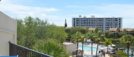 Comfort Condo, 2 Bedrooms, Pool View | Balcony view
