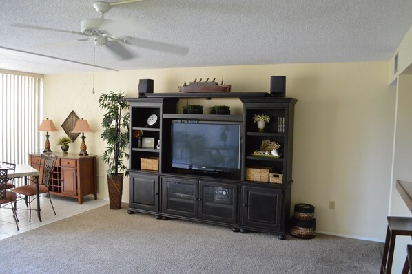 Comfort Condo, 2 Bedrooms, Lagoon View | Living area - Cove II 713F 2 Bedroom Condo By Midnight Cove II (Siesta Key)