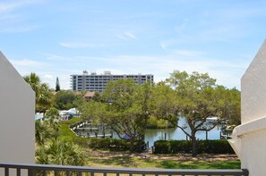 Comfort-huoneisto, 2 makuuhuonetta, näköala laguunille | Näkymä majoituspaikasta