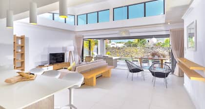 Corail Bleu Private Pool & Garden Villas with LOV