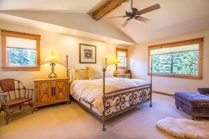 Family Apartment, 5 Bedrooms